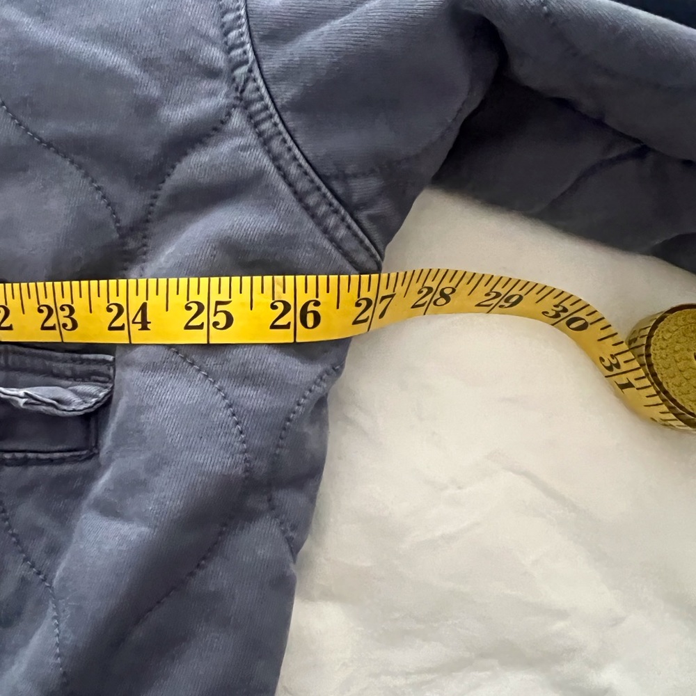 Universal Standard Quilted coat - Picture 4 of 6